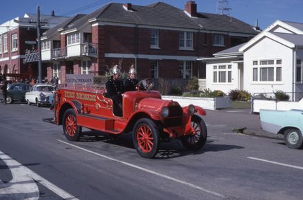 Vintage Fire Engine in the 1971 Centennial Parade - Resource cover image