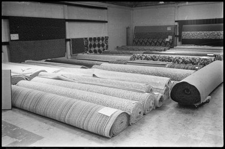 Carpet Warehouse Advertisement - Resource cover image