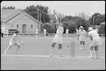 Hallyburton Johnstone Shield – Auckland v Central Districts - Resource cover image