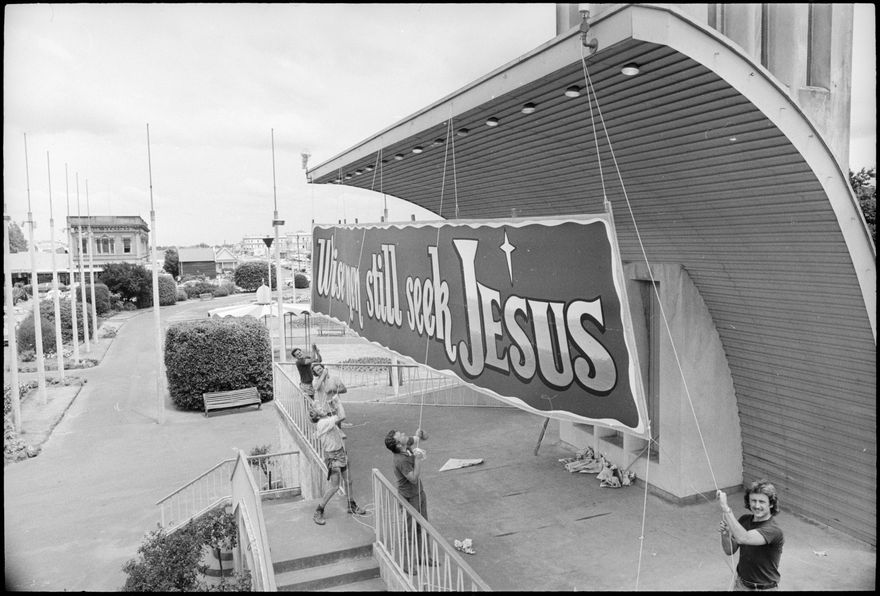 Wise Men Still Seek Jesus