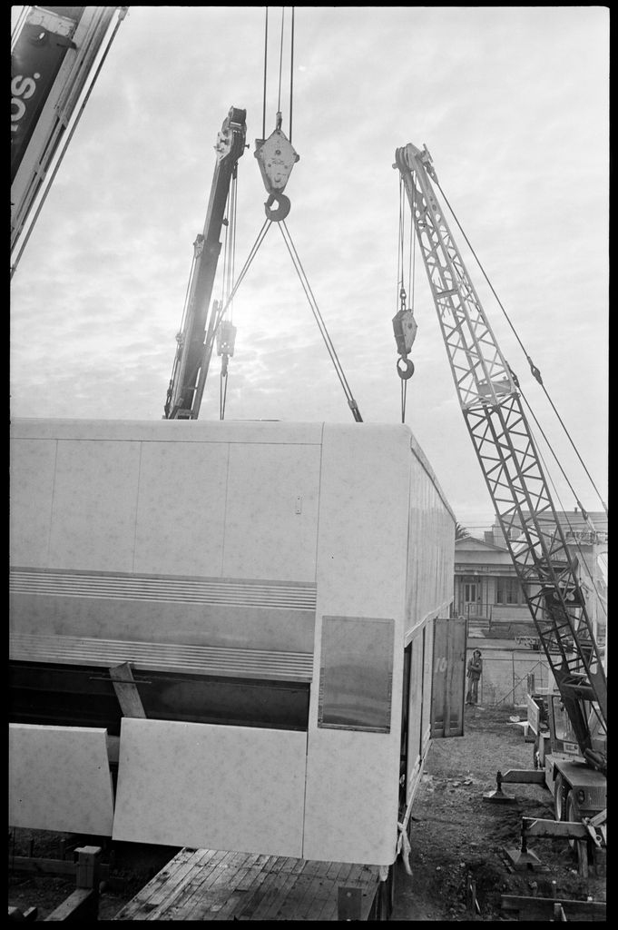 2025N_2017-20_Tribune_043309-0040
