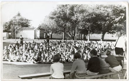 Bulls School - Circa 1970 - Resource cover image