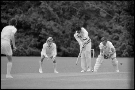 2025N_2017-20_Cricket-Women_043009-027