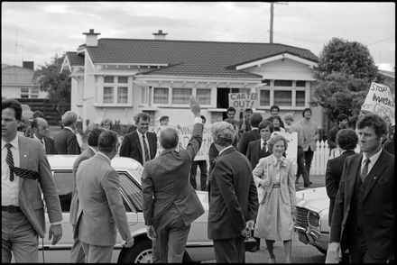 “Relaxed Kiwi hospitality showers Jimmy” - Resource cover image