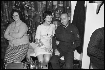 Party at the Boyer Bar - Resource cover image