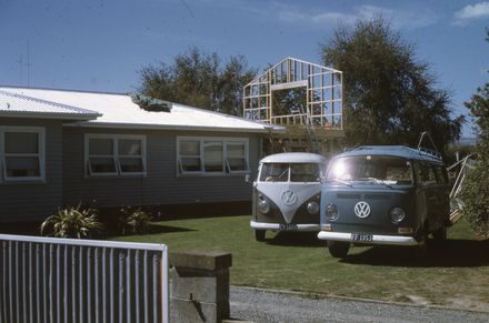 Unknown construction, likely by B. C. Malcolm and Sons Ltd