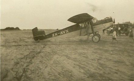 Major G.A. Cowper's Desoutter aircraft at Foxton Beach. - Resource cover image