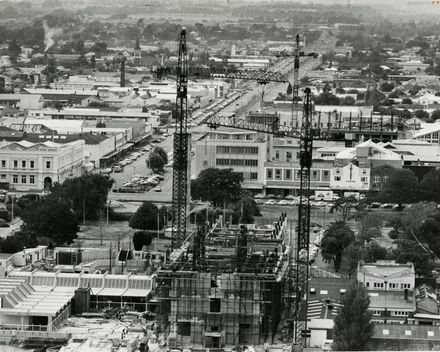 Construction of the Civic Administration Building