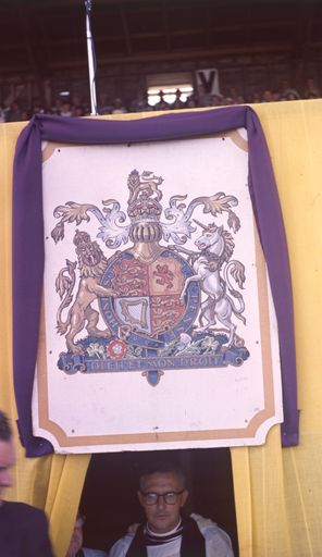The Queen Mother presents the Squadron Standard to the RNZAF No. 75 Squadron