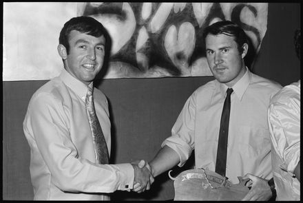 Unknown Xmas party - Resource cover image