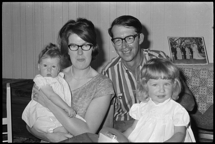 Unknown Family photo shoot