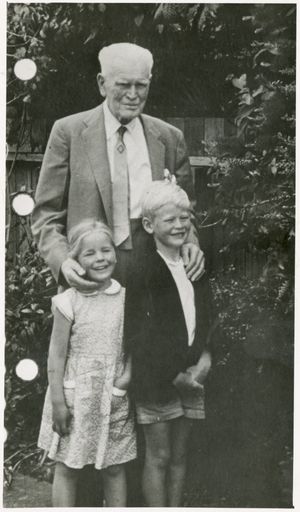 Oscar Monrad and great-grandchildren - Resource cover image