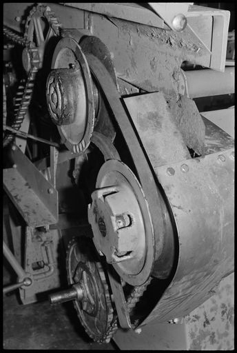 Unknown Machinery - Resource cover image