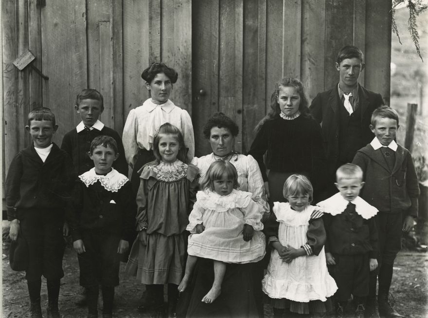 Lindsay Family Collection Lindsay Family Collection